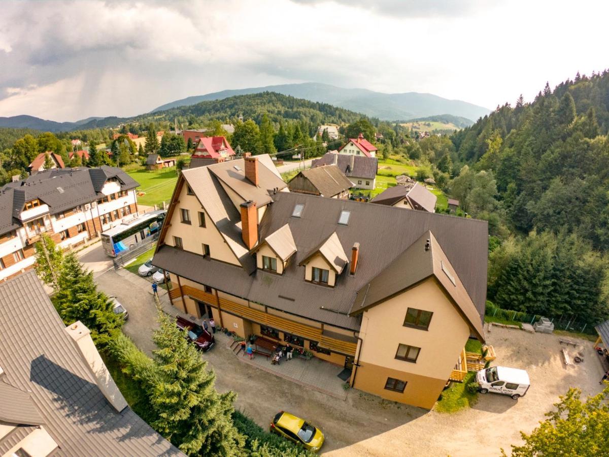 Hotel Osrodek Wczasowy Slonko à Zawoja Extérieur photo